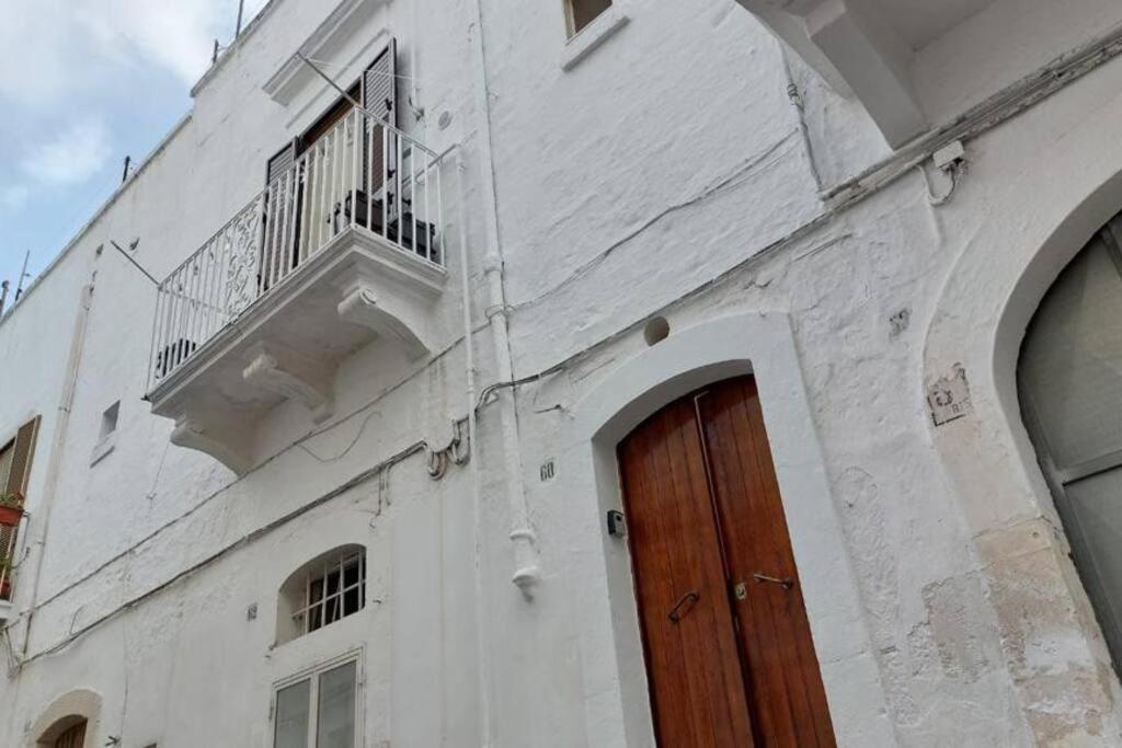 Casa Italia - Zona Ottocentesca A Ostuni Villa Exterior photo